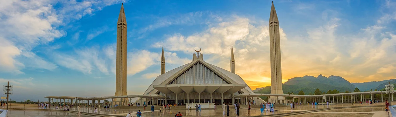 Transfer Money to Pakistan Easily and Securely with TOWB